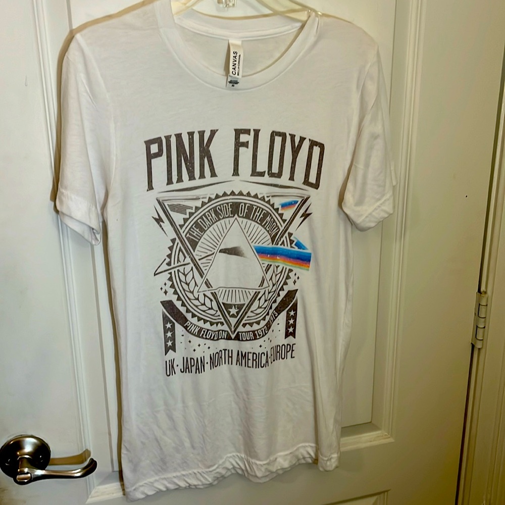Pink Floyd new without tags extra small concert shirt